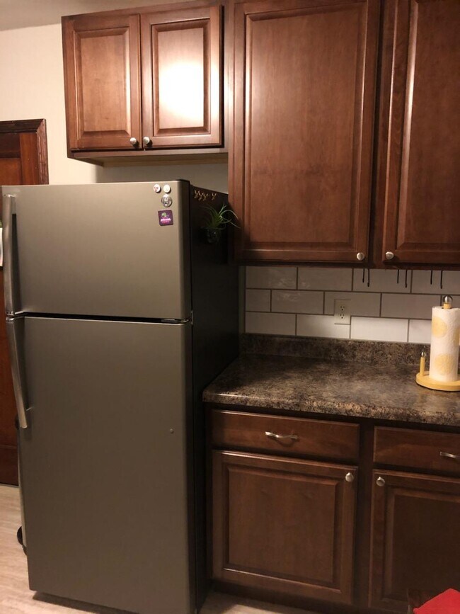 Lots of cabinet space! - 5717 W Vliet St
