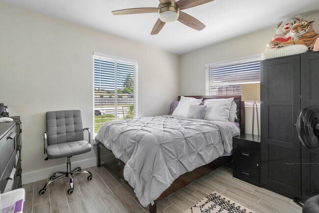 Foto del edificio - 6390 Kimberly Blvd