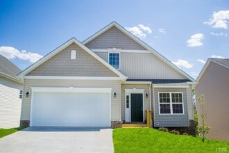 Building Photo - 105 Red Maple Ct