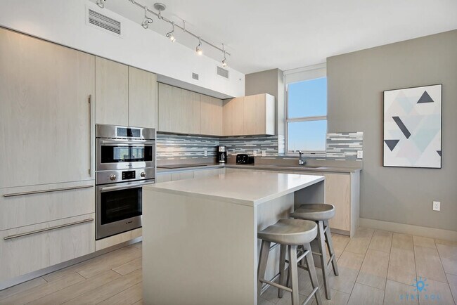 Foto del edificio - 4010 S Ocean Dr