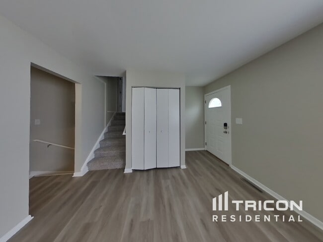 Foto del edificio - 614 Allanson Rd