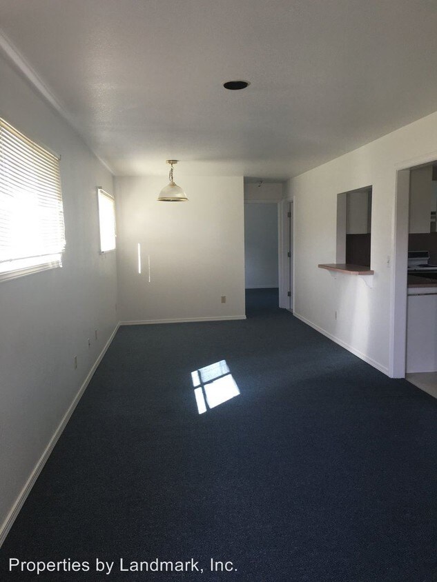 Primary Photo - 1 br, 1 bath House - 625 1/2 E Front
