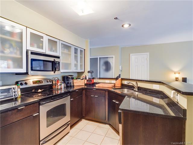 Foto del edificio - 517 N. Graham St. #2B
