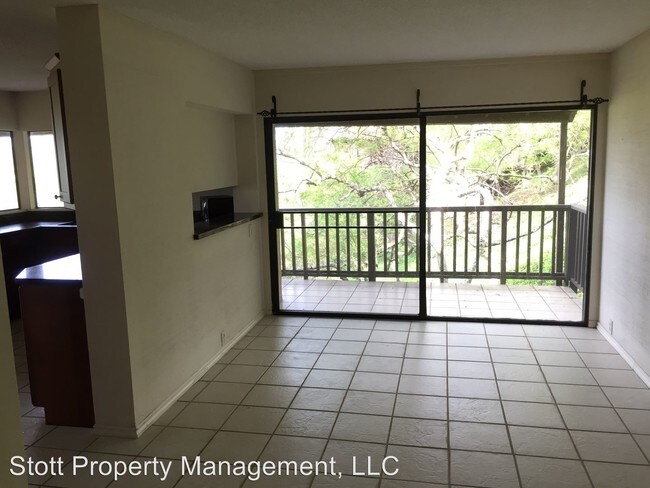 Building Photo - 3 br, 2.5 bath House - 1320-D Kamahele St.