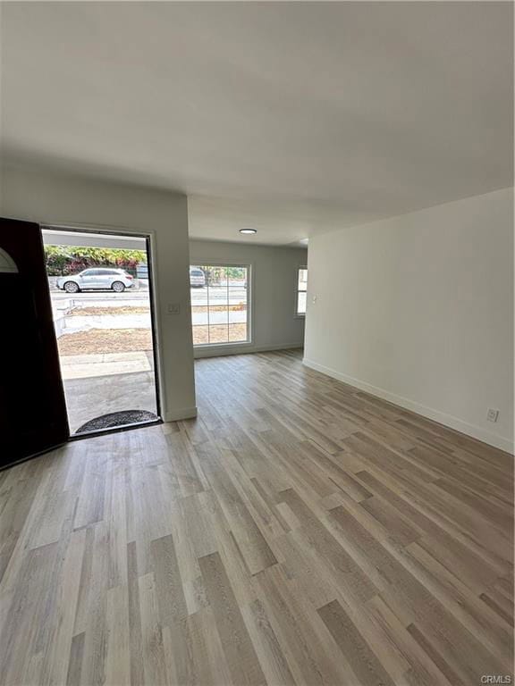 Building Photo - 1544 Ruhland Ave