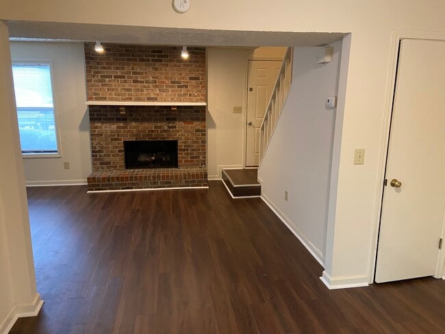 Foto del edificio - 897 Ventnor Pl SW