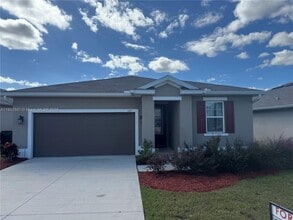 Building Photo - 125 Lake Smart Cir