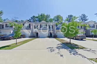 Building Photo - 607 Ferguson Ln
