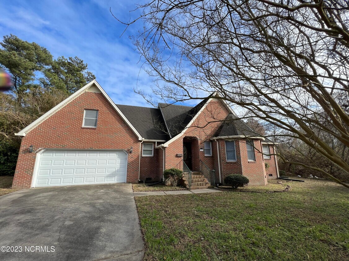 912 Herrington Rd, Elizabeth City, NC 27909 House Rental in Elizabeth
