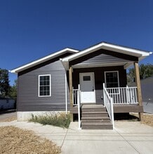 Building Photo - 531 E Vine St