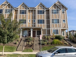 Building Photo - 7170 NW Elise Ave
