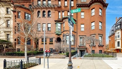 Building Photo - 404 Beacon St