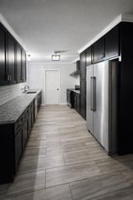 Building Photo - 1004 Starlite Dr