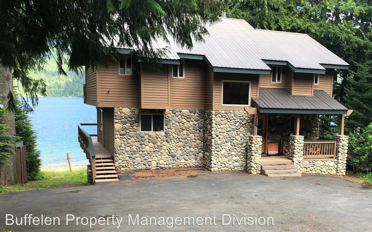 Primary Photo - 4 br, 3.5 bath House - 3200 Via Kachess Rd