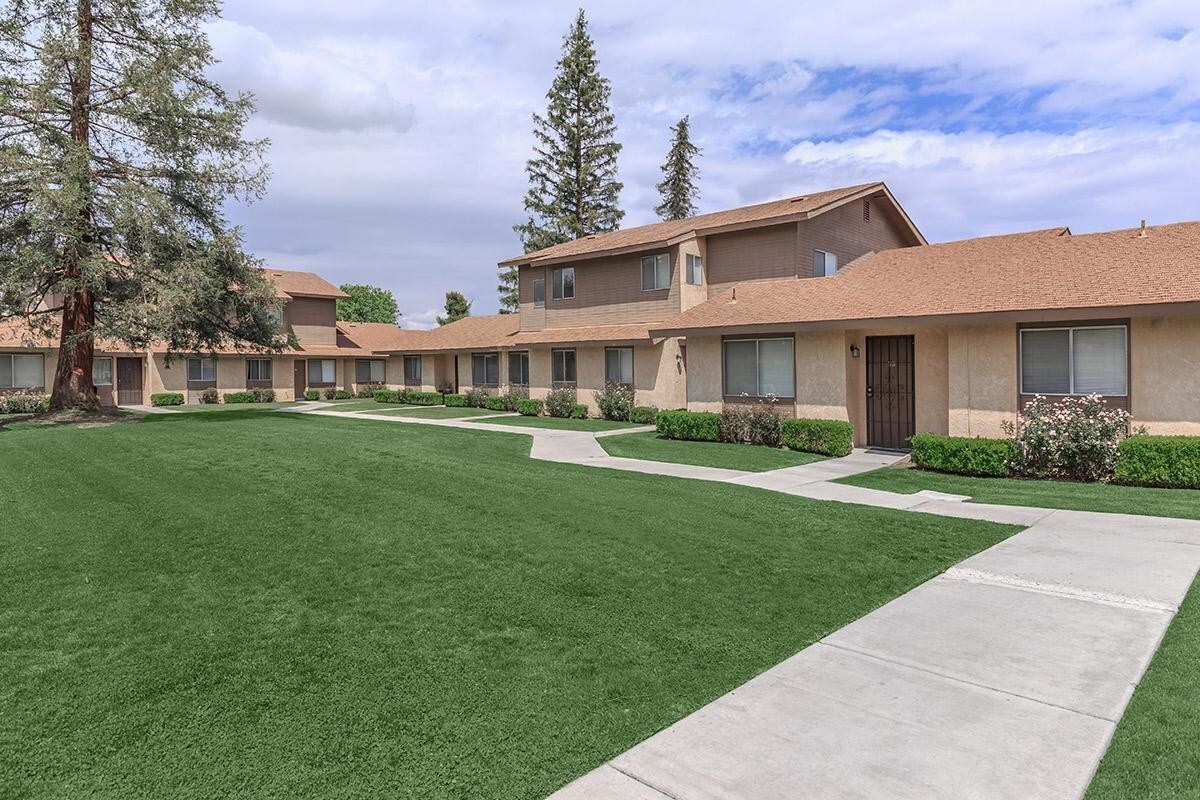 Camelot Square Apartment Apartments in Bakersfield, CA