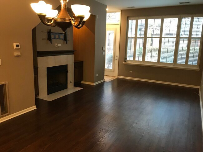 Foto del edificio - 960 N Crosby St