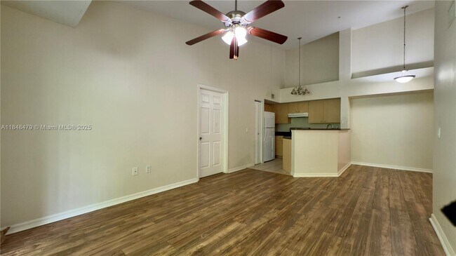 Foto del edificio - 4241 San Marino Blvd