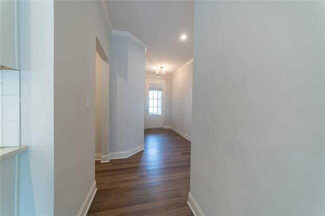 Building Photo - 6060 Bracken Brown Dr