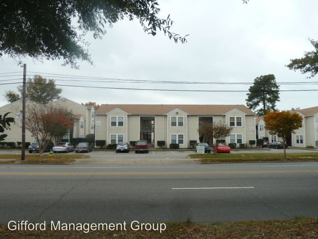 Primary Photo - 915 W Little Creek Rd
