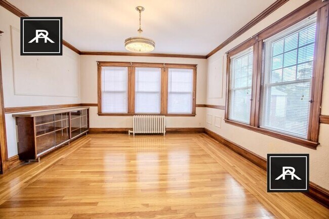 Building Photo - 3 bedroom in Brighton MA 02135