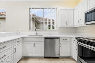 Building Photo - 27145 Lost Lake Ln