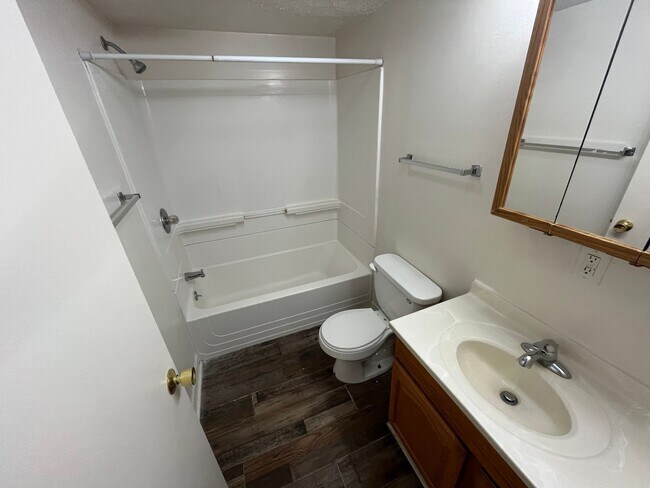 Foto del edificio - Ardent Woods