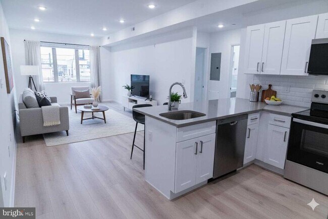 Foto del edificio - 7248 Rising Sun Ave