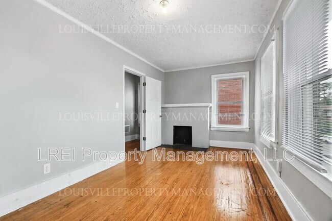 Foto del edificio - 664 Lindell Avenue - 2