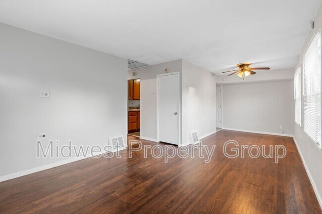Foto del edificio - 306 Banff Cir