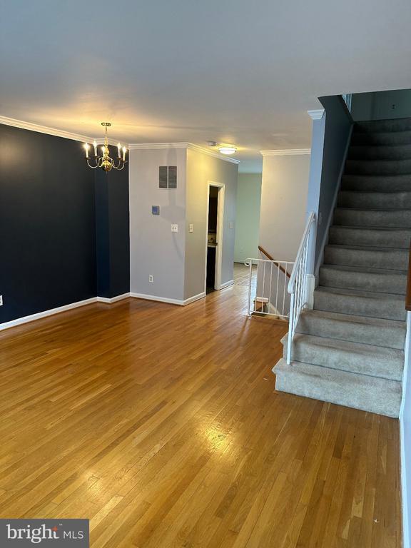 Building Photo - 942 S Rolfe St