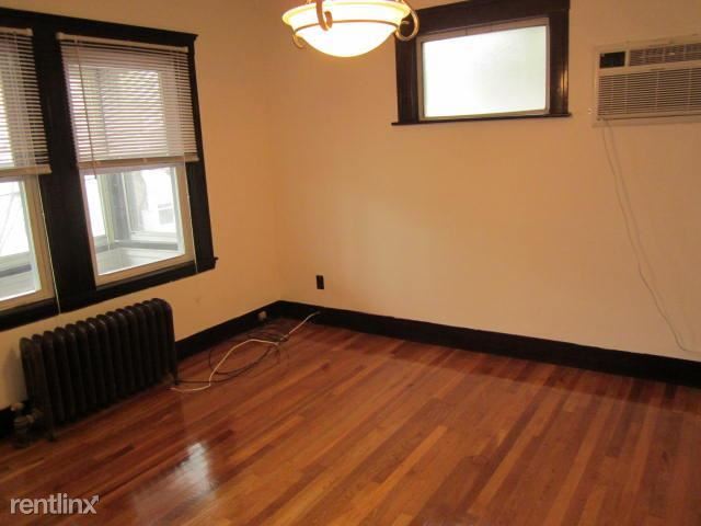 Primary Photo - 136 Orchard St
