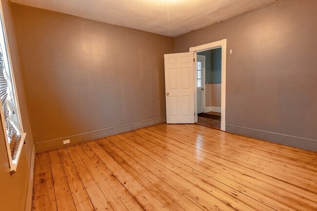 Building Photo - 6 Bearse Ave