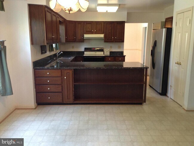 Foto del edificio - 12420 Loft Ln