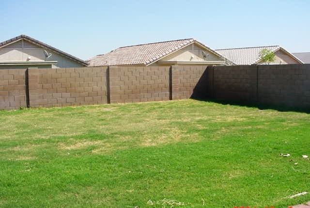 Building Photo - 12423 N 121st Dr