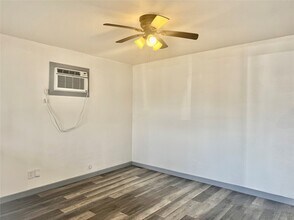 Building Photo - 1001 Spooner St