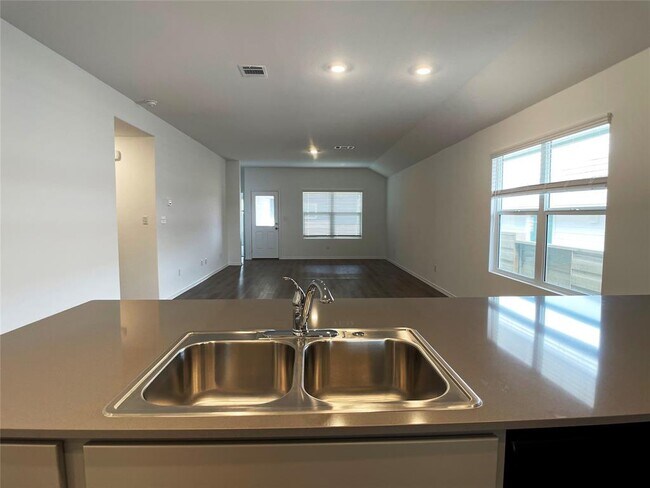 Building Photo - 1445 Marley
