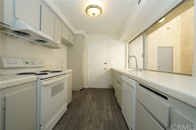 Building Photo - 408 N Alhambra Ave