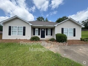Building Photo - 2303 Nail Ct