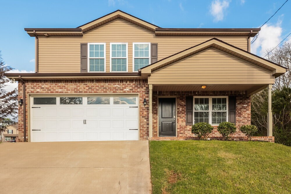 Primary Photo - 1509 Hilly Ct