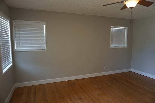 Building Photo - 3712 26th St