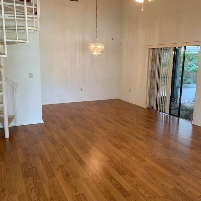 Foto del edificio - 1115 Dosseywood Ln