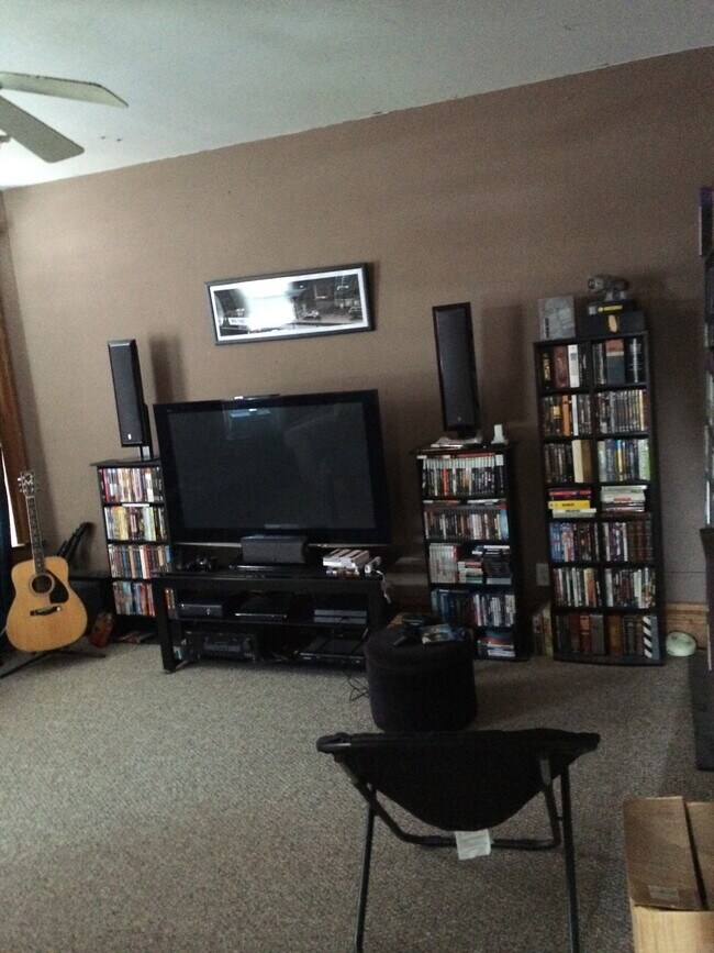 326 Wilson Ave, WV 26501 House Rental in WV