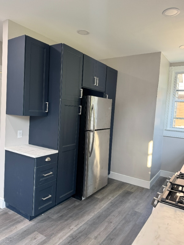 Building Photo - 65 Early St