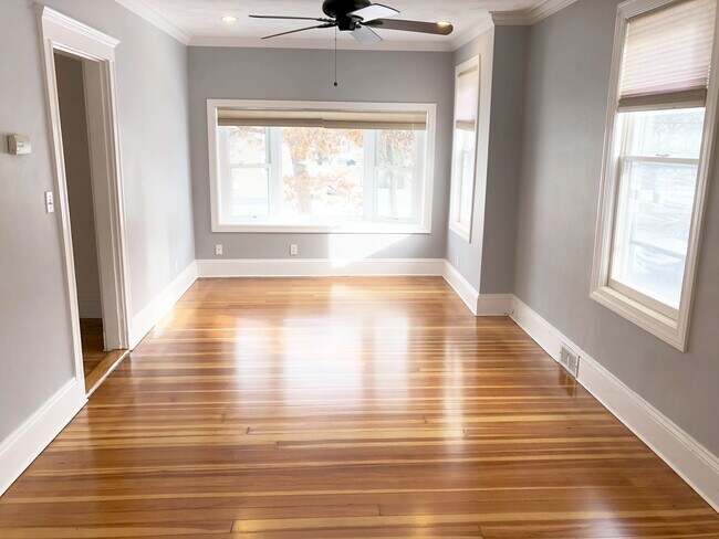 Foto del edificio - 65 Harding Ter