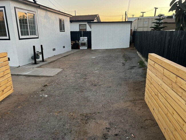 Foto del edificio - 2264 Smythe Ave
