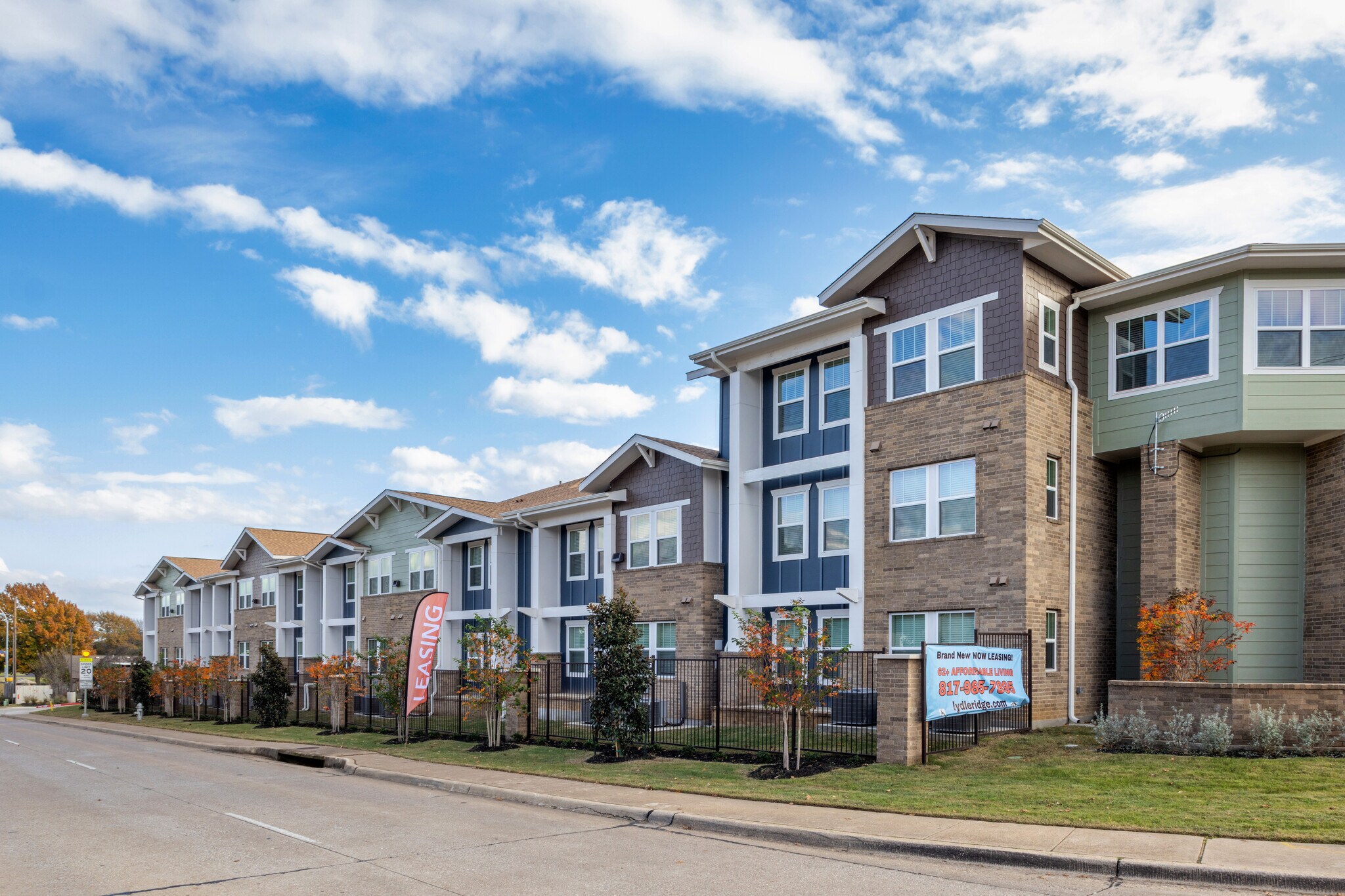 Lydle Ridge Apartments - 2301 Little Rd Arlington, TX 76016 ...