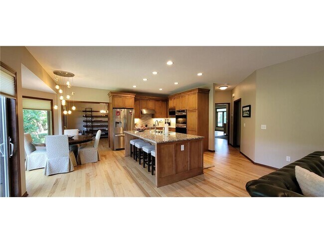 Building Photo - 4355 Vinewood Ln N
