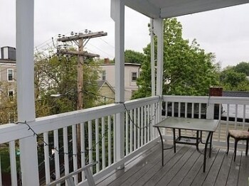 Foto del edificio - 240 Allston St