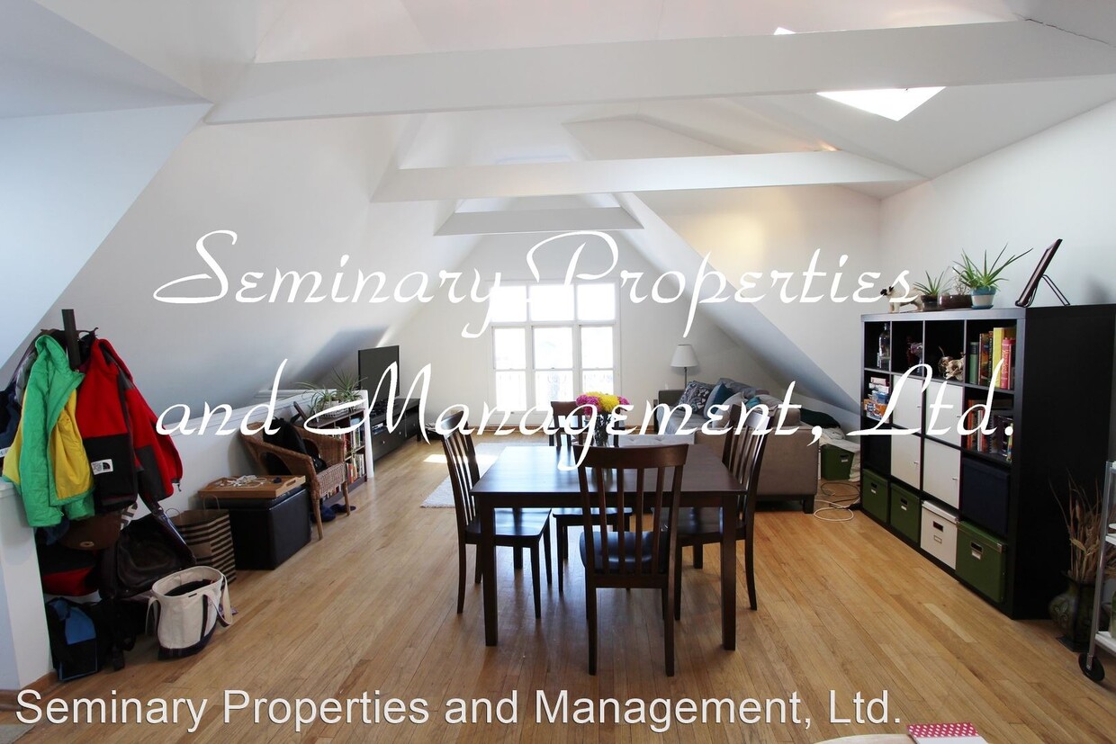 Foto principal - 3140 N Southport Ave
