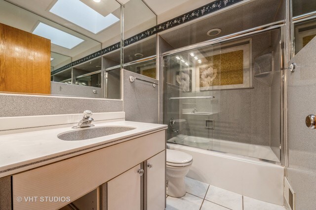 Foto del edificio - 6708 N Kilpatrick Ave